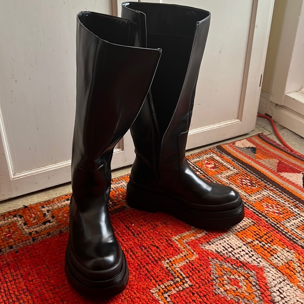 Platform boots. Water waders.